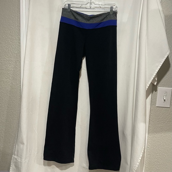 lululemon athletica Black and Blue Track Pants - Picture 1 of 4
